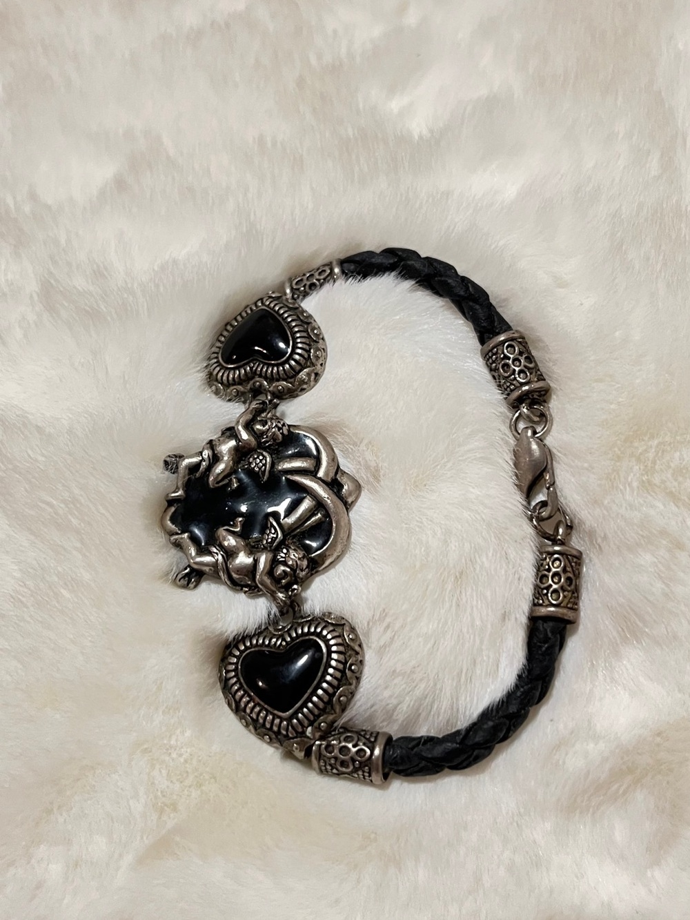CUPIDS HEARTS LEATHER - Hand Crafted Bali Beads BRACELET Vintage. - Picture 2 of 4